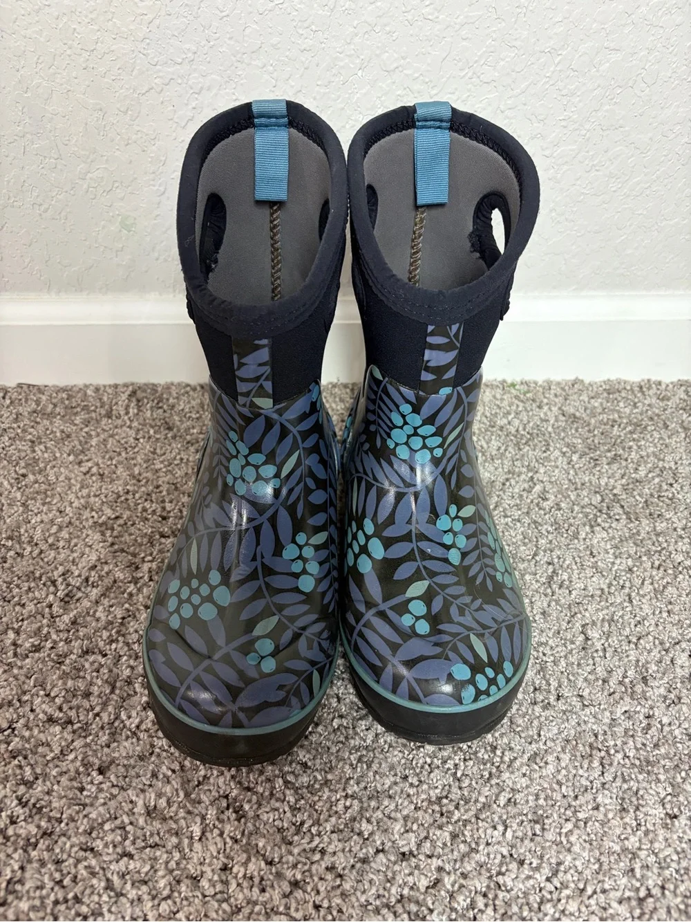 Bogs Kids Blue Floral Waterproof Winter/Rain Boots